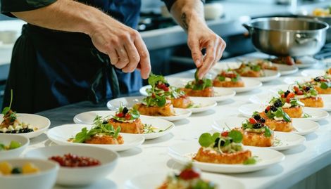 Evde Gurme Lezzetler: Pratik ve Yenilikçi Tariflerle Mutfağınıza Yenilik Katın