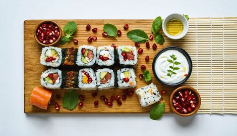 Türk Malzemeleriyle Ev Yapımı 'Sushi' Ruloları: Yaratıcı Tarifler